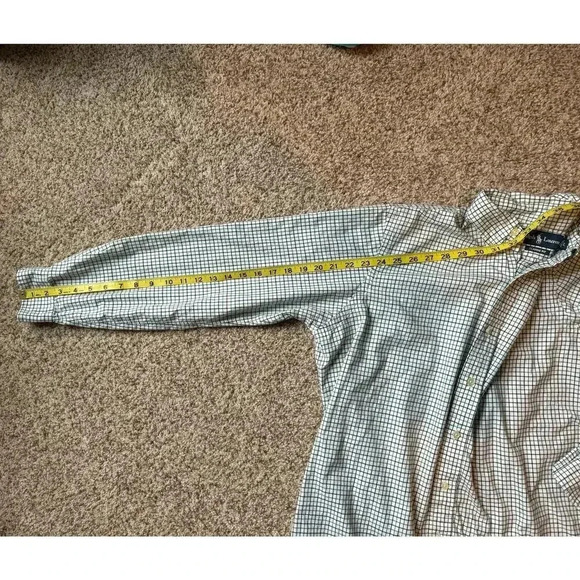 Ralph Lauren Classic Fit buttoned shirt, Size Large - Picture 4 of 9